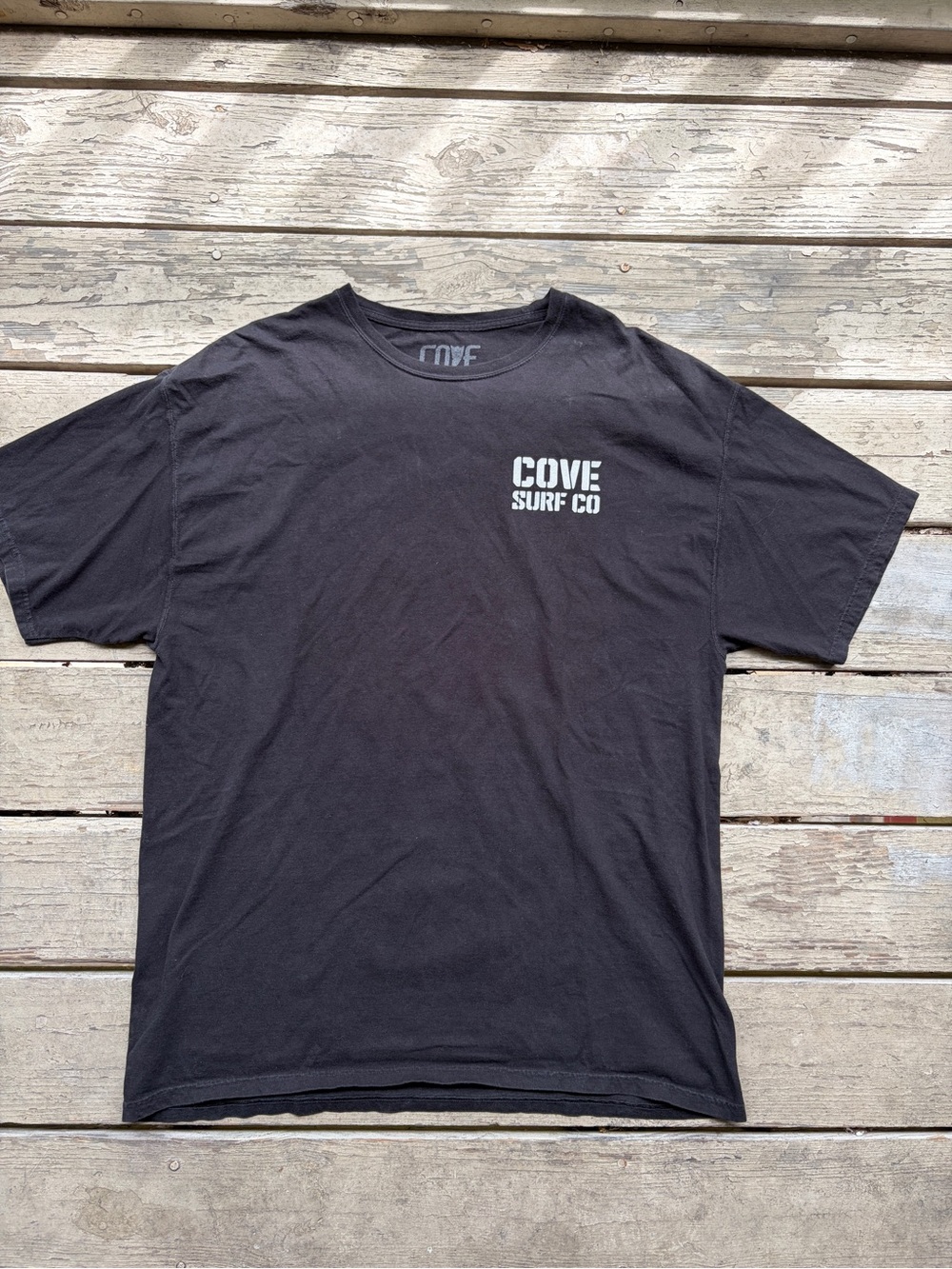 Cove Black Short-Sleeve Logo Tee